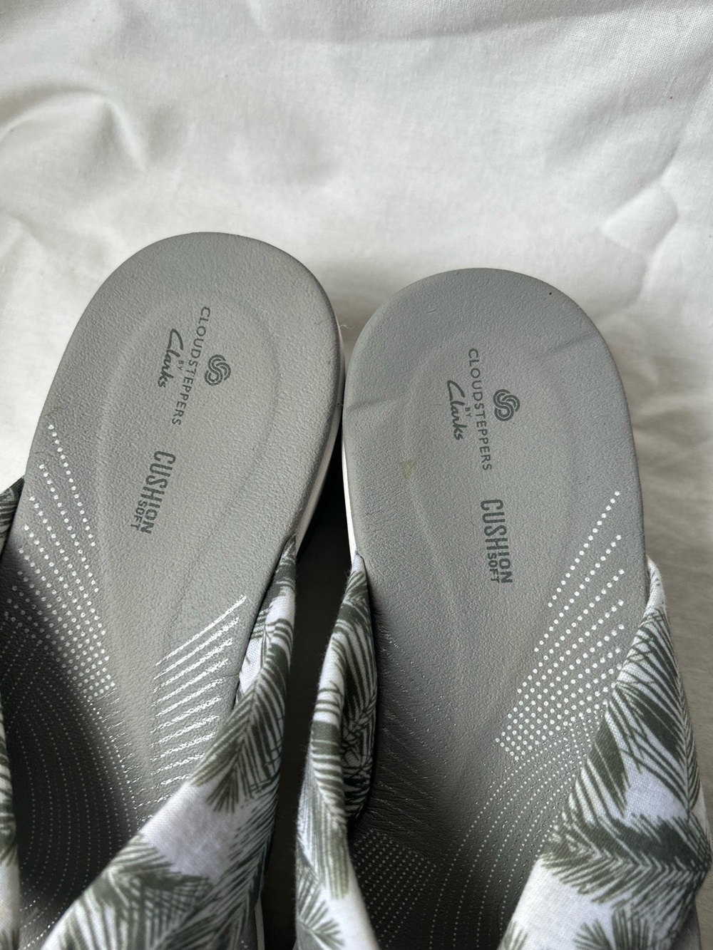 CLOUDSTEPPERS by Clarks Arla Glison Sandals - Picture 4 of 7